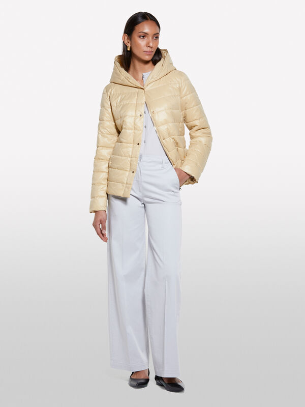 Blouson rembourré camel avec ceinture - doudounes et vestes rembourrées pour femme | Sisley