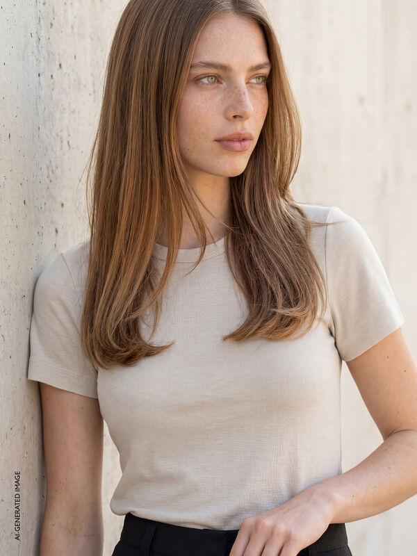 T-shirt &agrave; col rond - t-shirts &agrave; manches courtes pour femme | Sisley