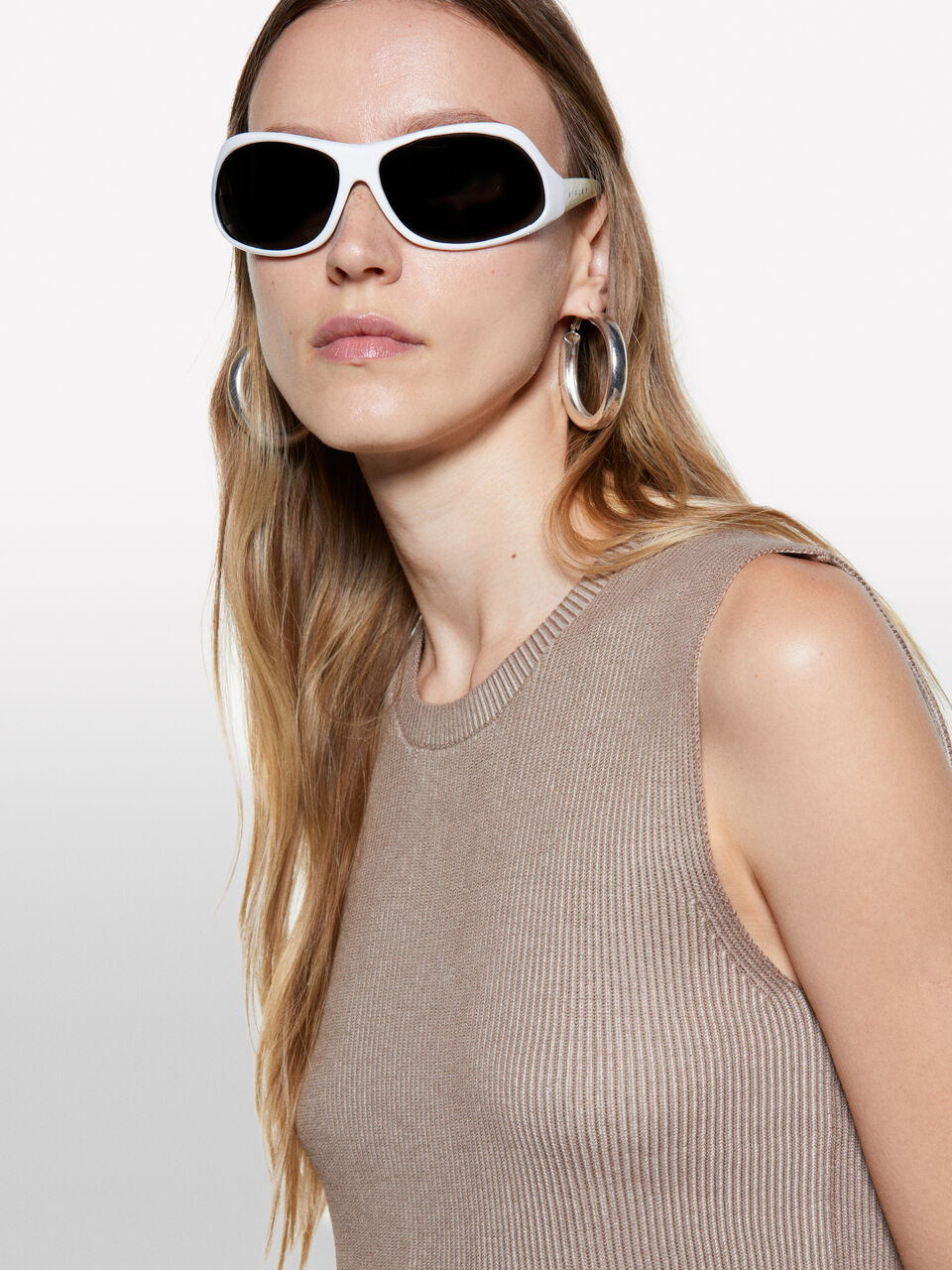 TOP Femme image number null