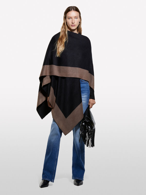 Capuche noire avec contraste - capes et ponchos pour femme | Sisley
