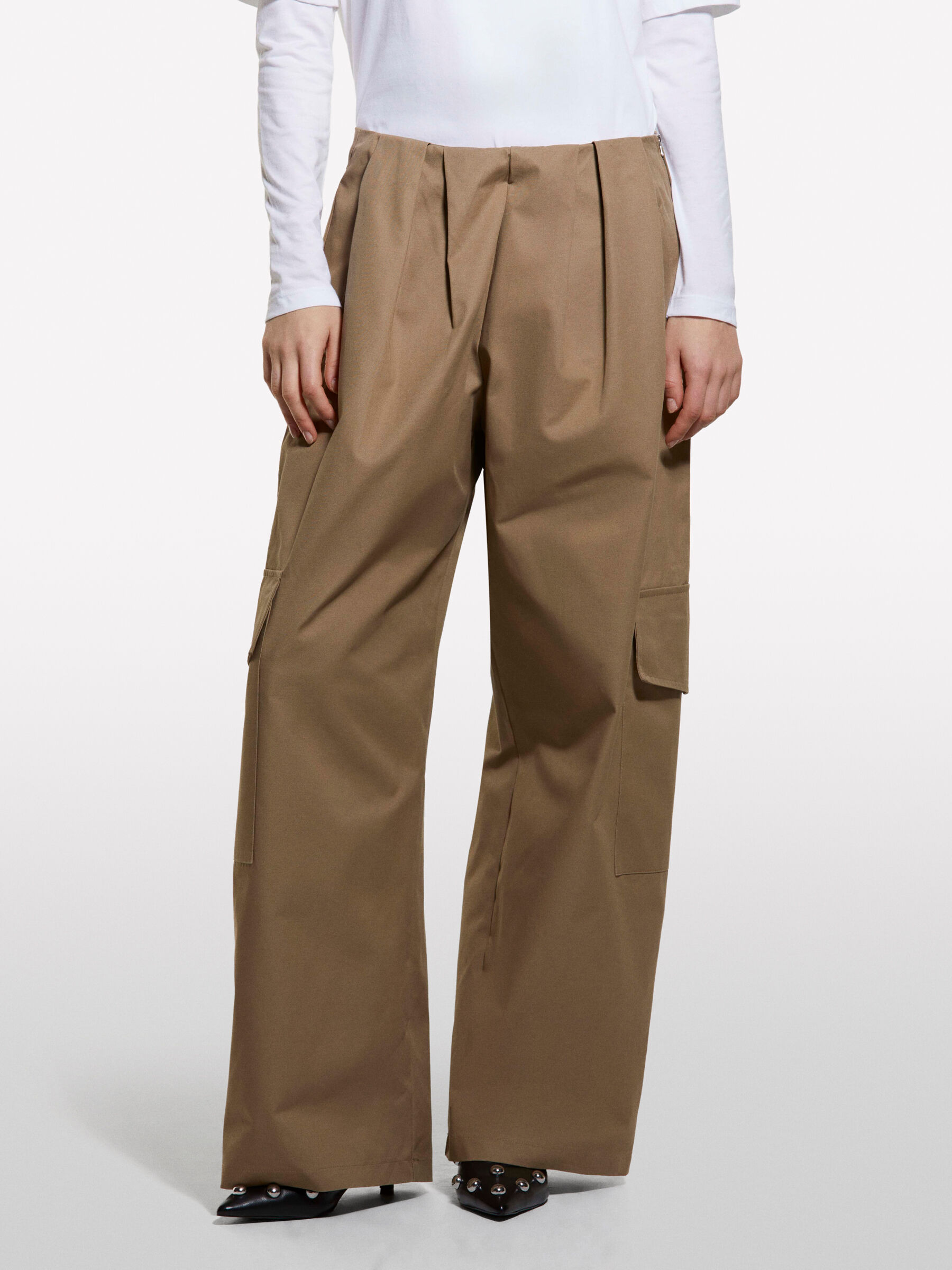 TROUSERS Femme image number null