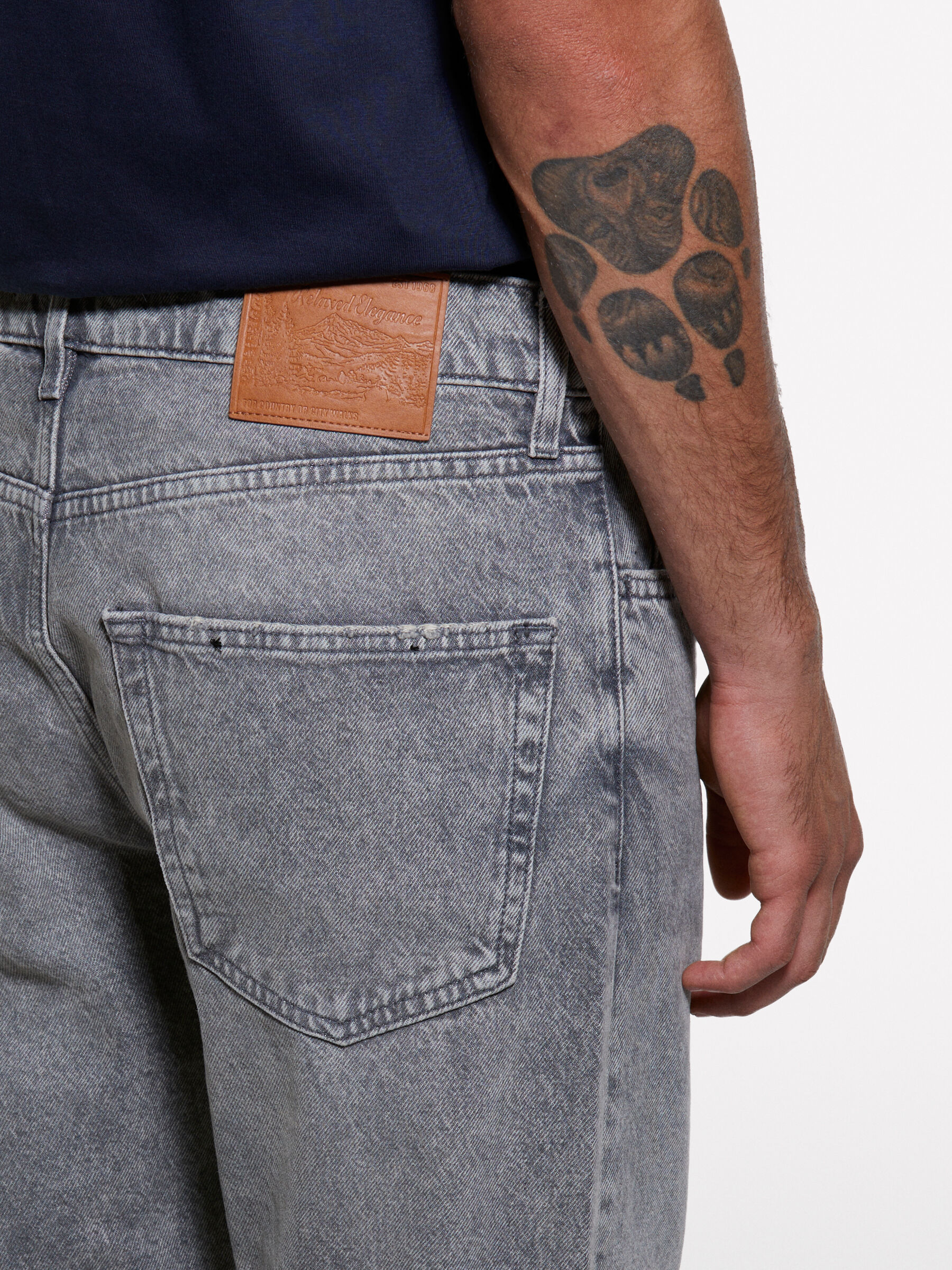 TROUSERS Homme image number null