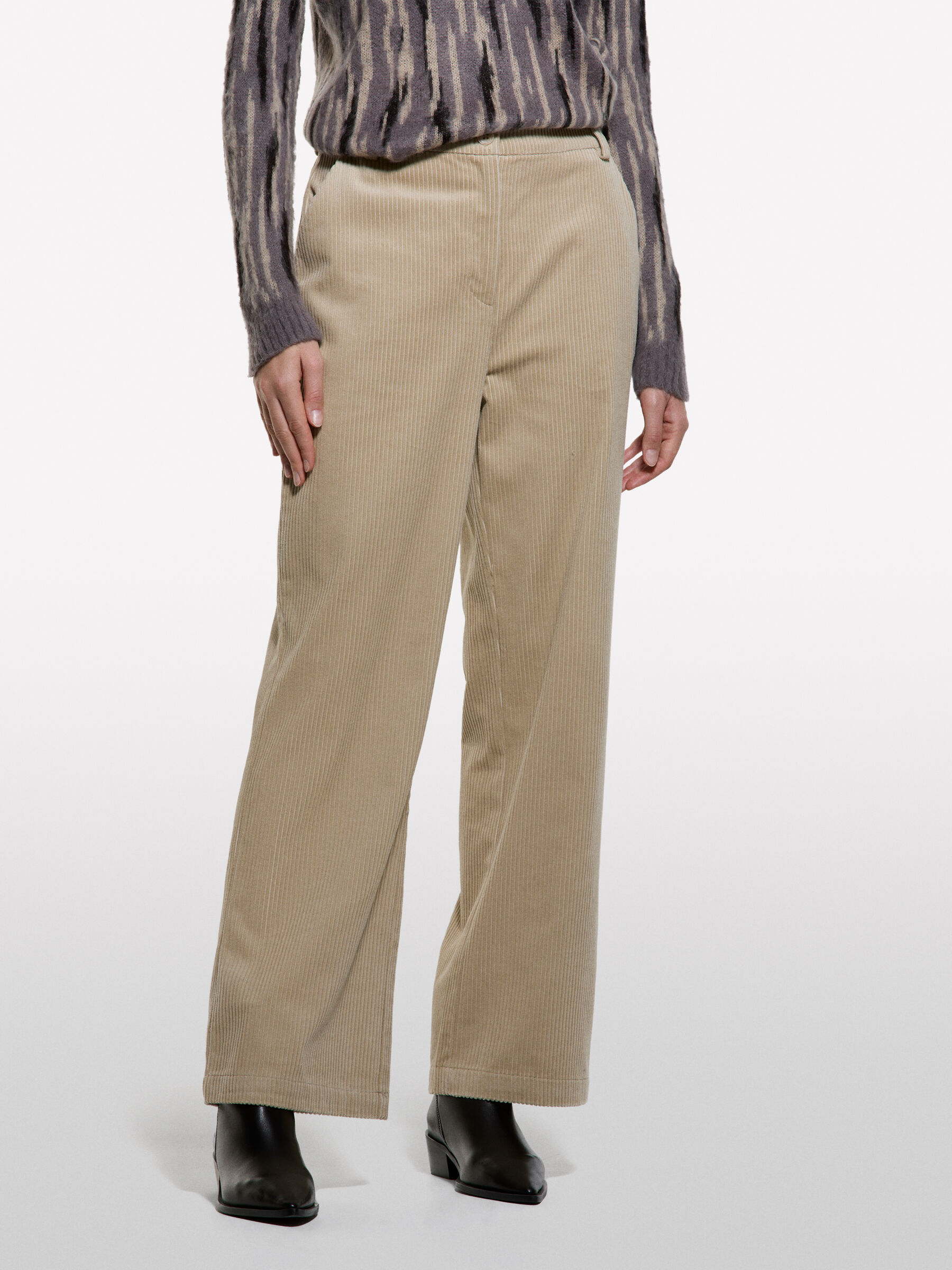 TROUSERS Femme image number null