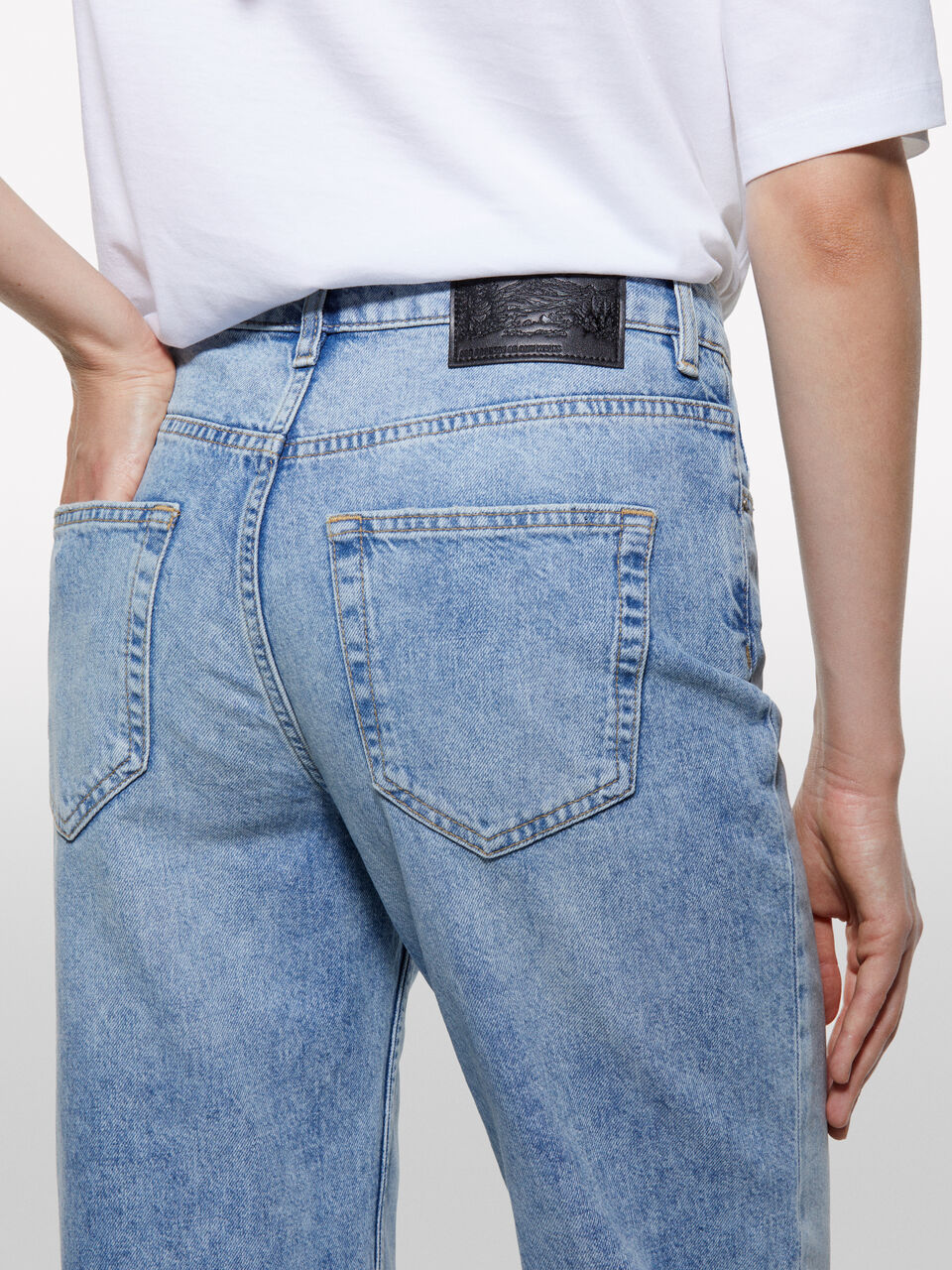 TROUSERS Femme image number null