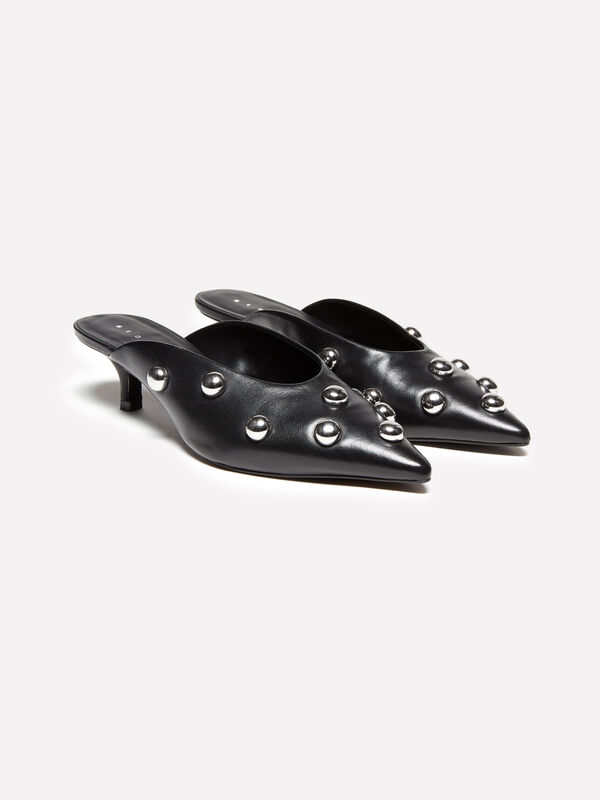 Mules noires 100% cuir avec cabochon - chaussures à talon femme | Sisley
