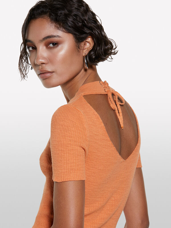 Pull orange avec hublot au dos - t-shirts &agrave; manches courtes pour femme | Sisley