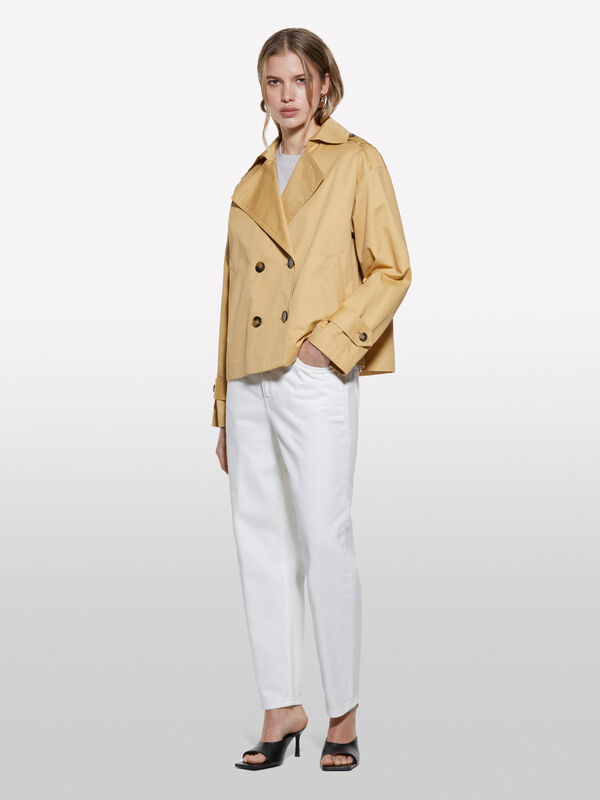 Trench court moutarde Trench court moutarde - trenchs et imperméables pour femme | Sisley