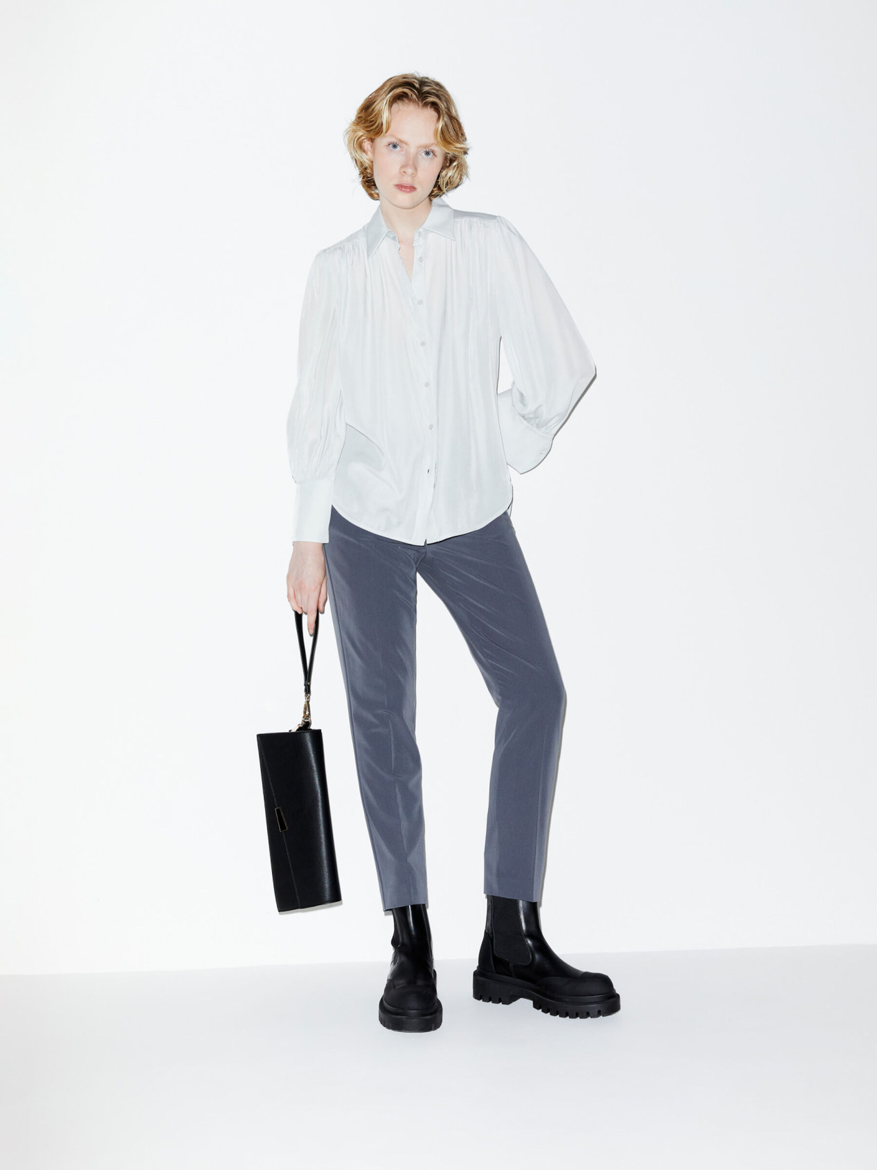 Chemise en satin Femme image number null