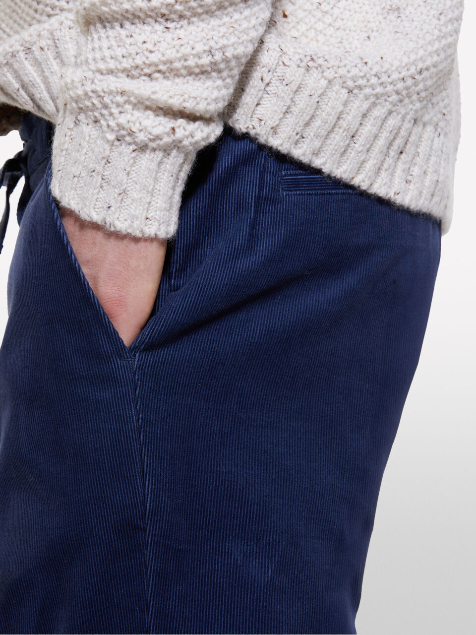 TROUSERS Homme image number null