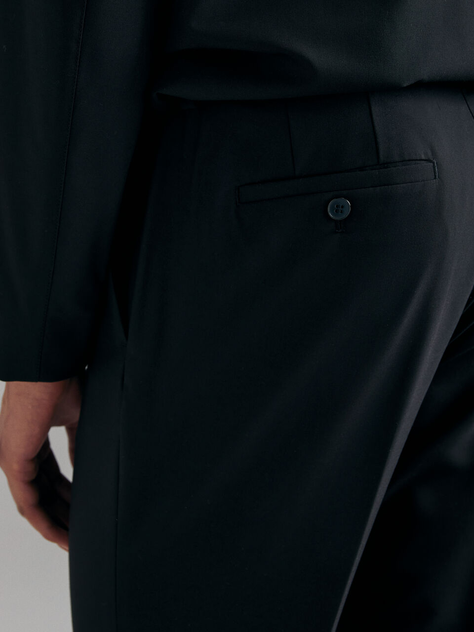 TROUSERS Homme image number null