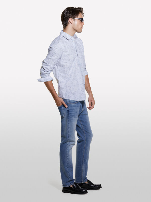 Chemise multicolore imprimée en 100 % coton bio - chemises ajustées pour homme | Sisley