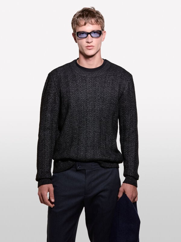 Pull bleu foncé à chevrons - pulls col rond pour homme | Sisley