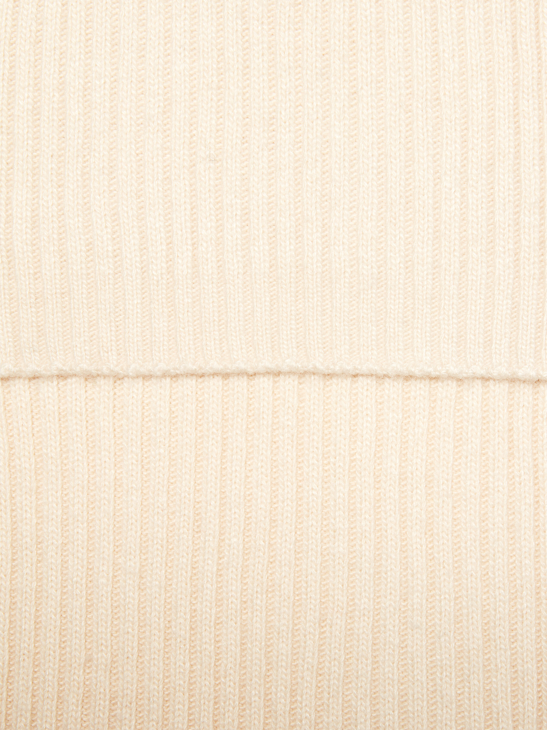 KNITTED SCARF Homme image number null