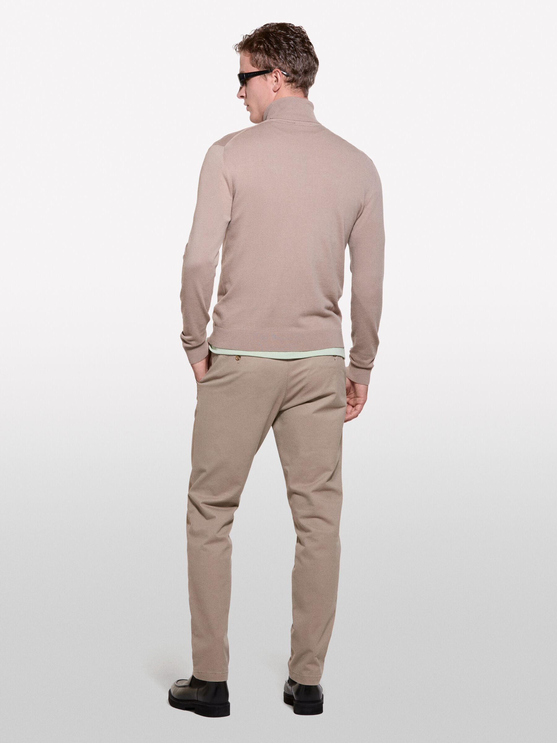 TROUSERS Homme image number null