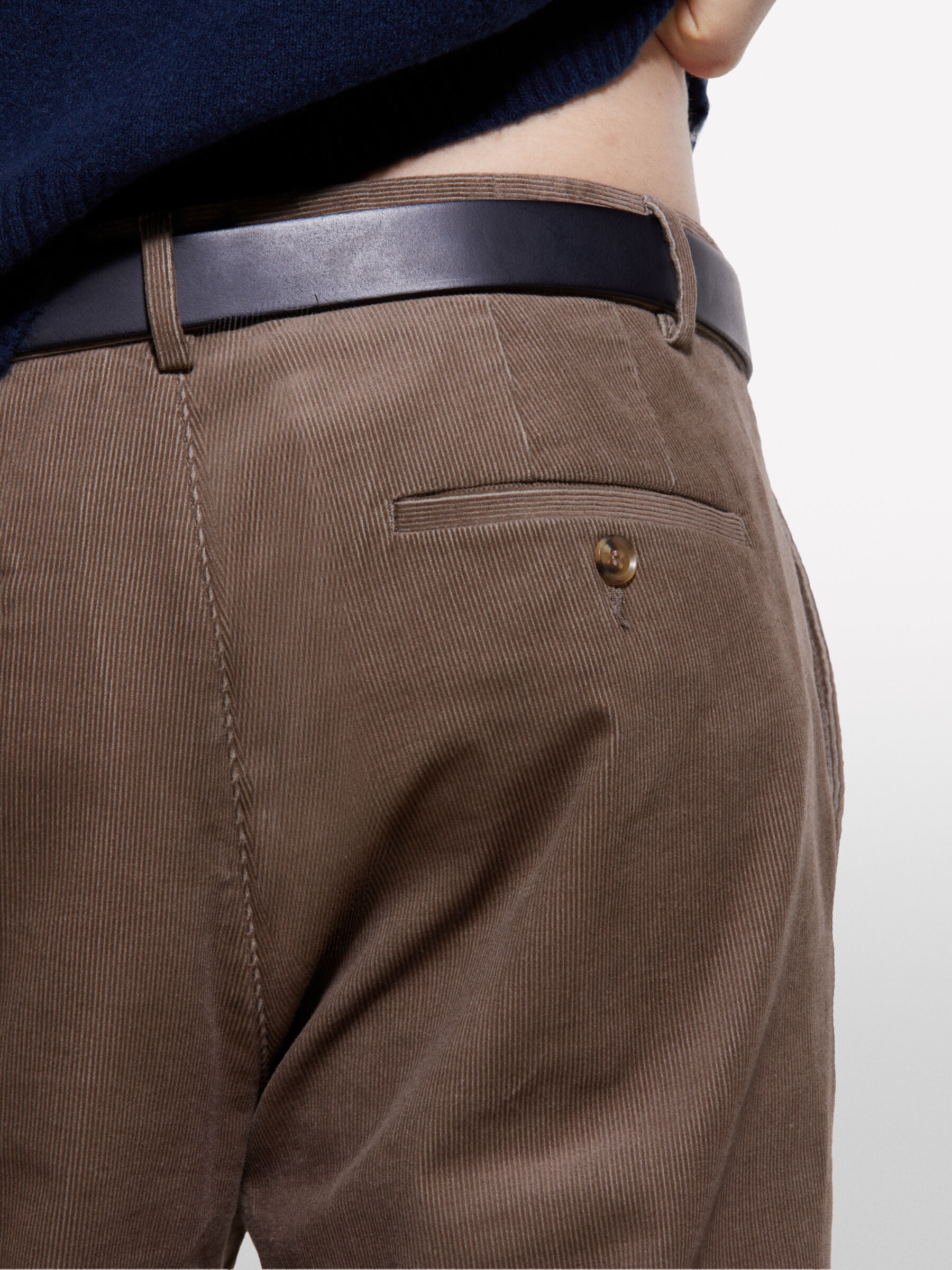 TROUSERS Homme image number null