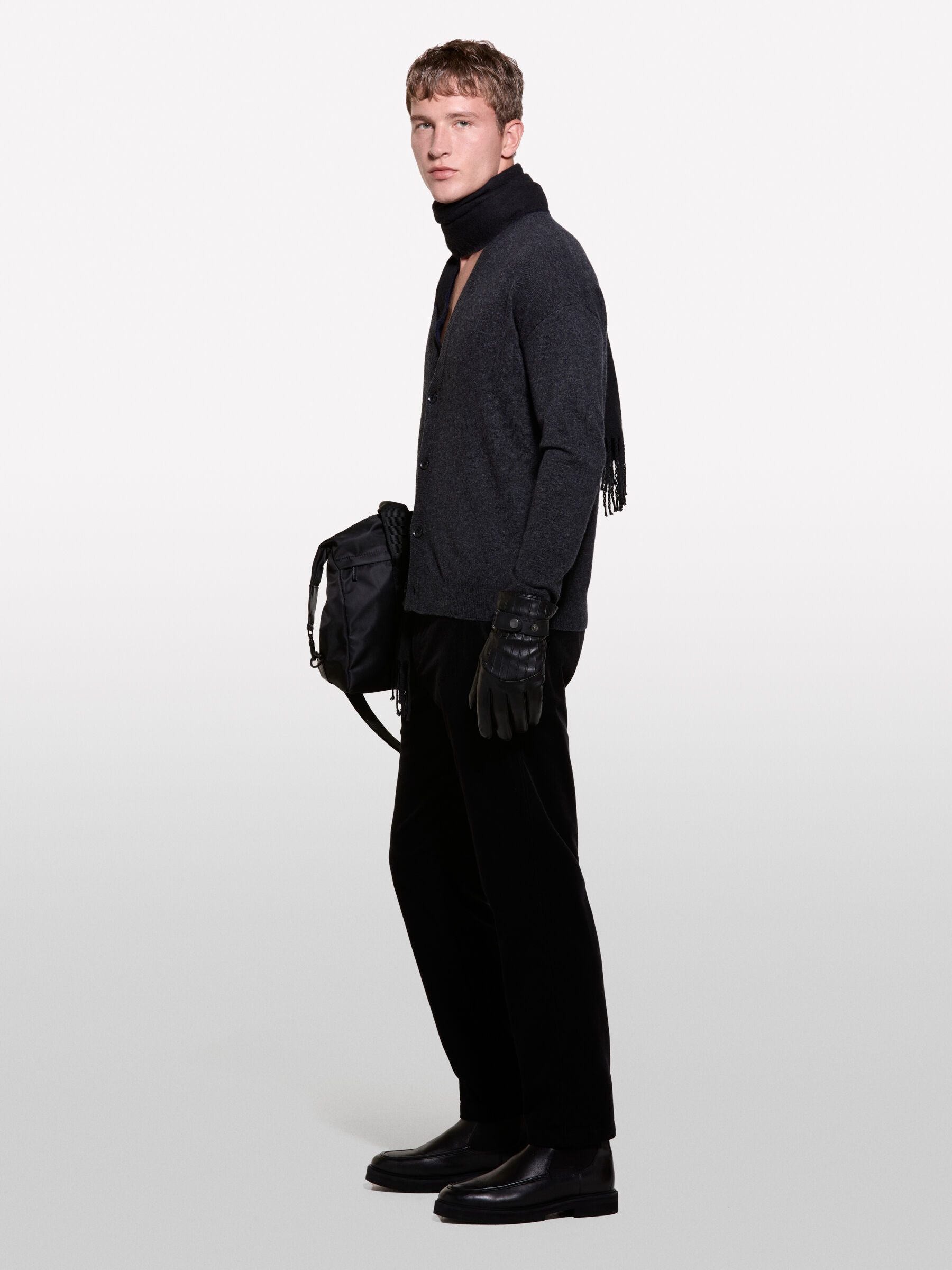 TROUSERS Homme image number null