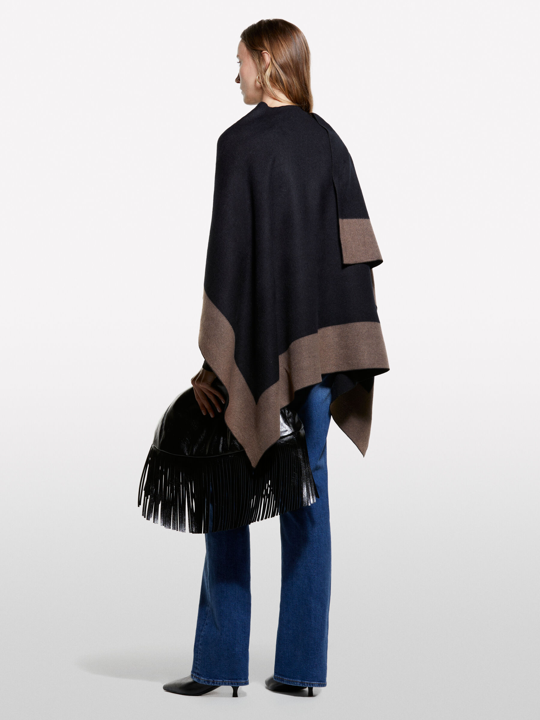 CAPE Femme image number null