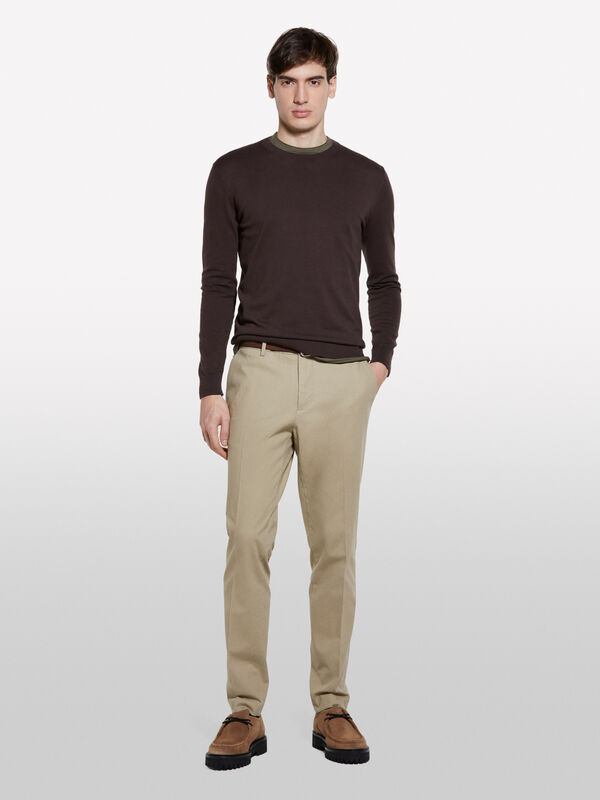 Pull coupe regular brun foncé - pulls col rond pour homme | Sisley