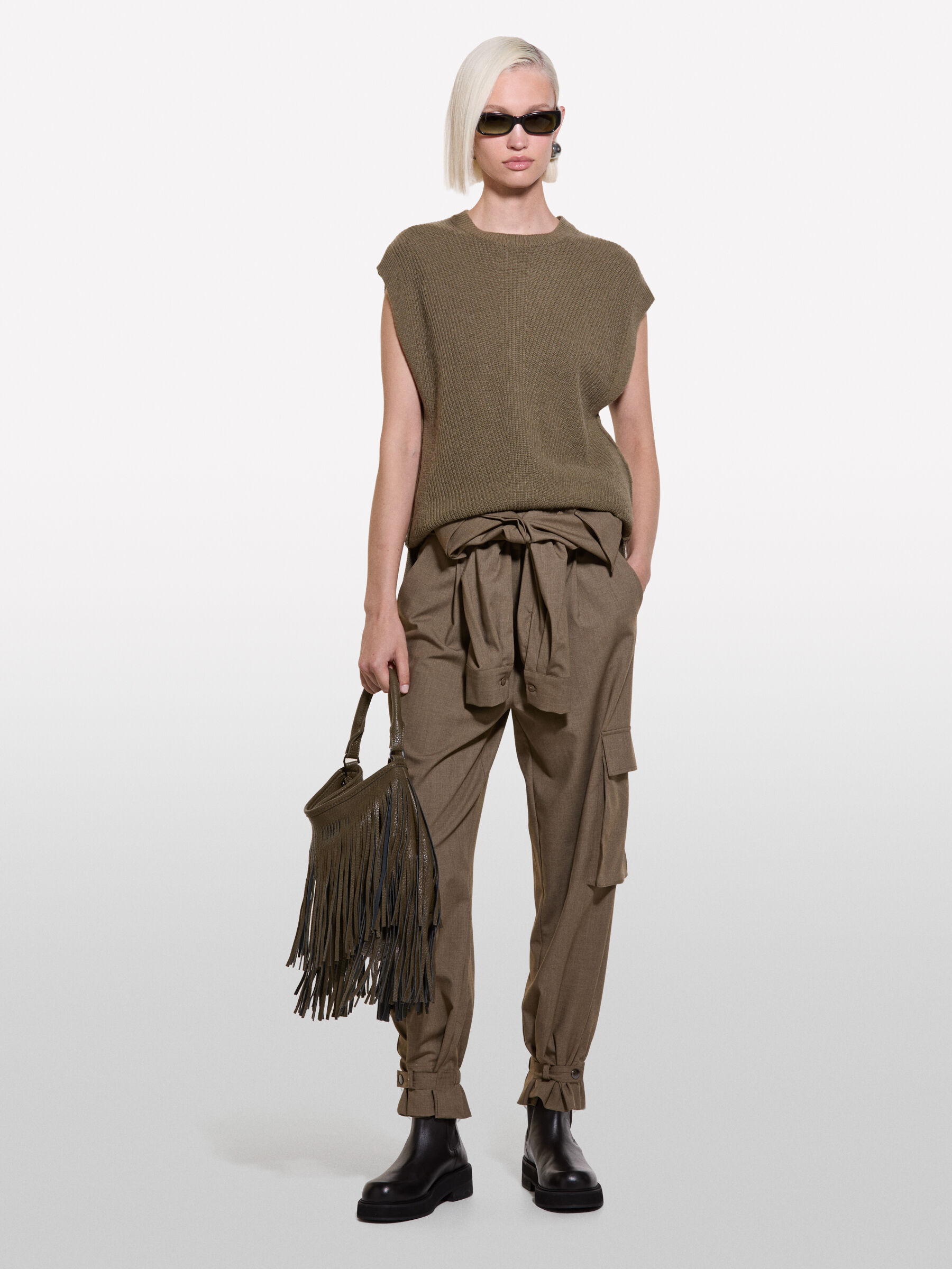 TURTLE NECK SWEATER Femme image number null