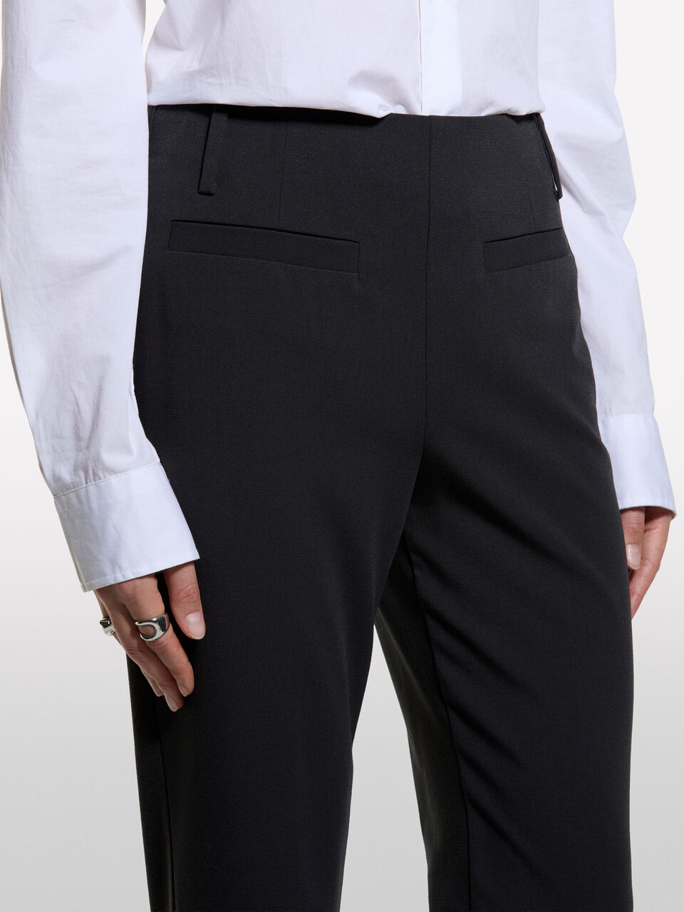 TROUSERS Femme image number null