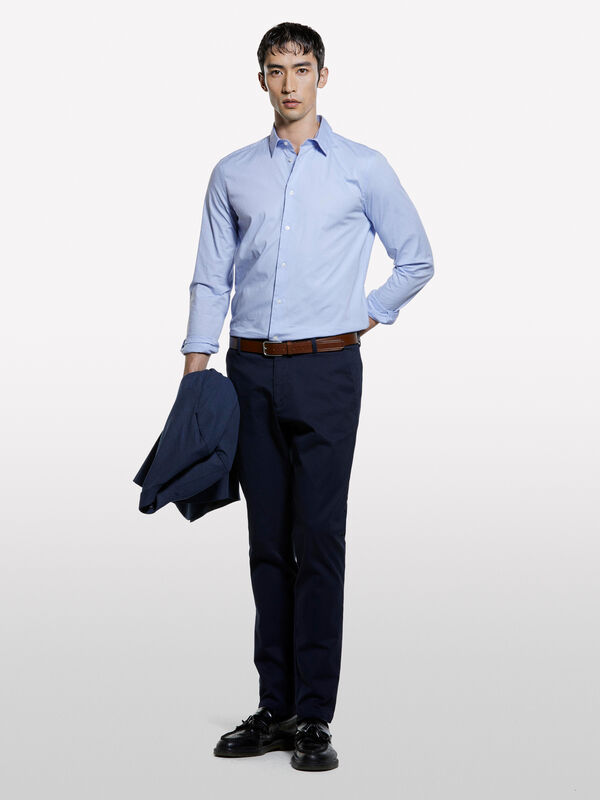 Chemise slim bleu clair - chemises ajustées pour homme | Sisley