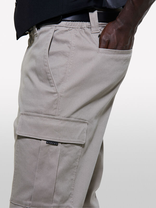 Pantalon cargo slim coupe confort marron - pantalons cargo pour homme | Sisley