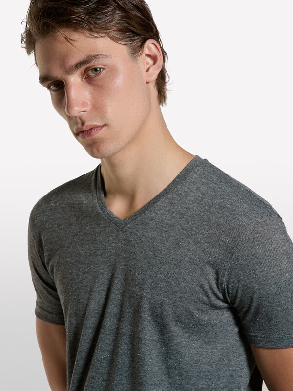 T-shirt tiss&eacute; teint gris fonc&eacute; - t-shirts &agrave; manches courtes pour homme | Sisley