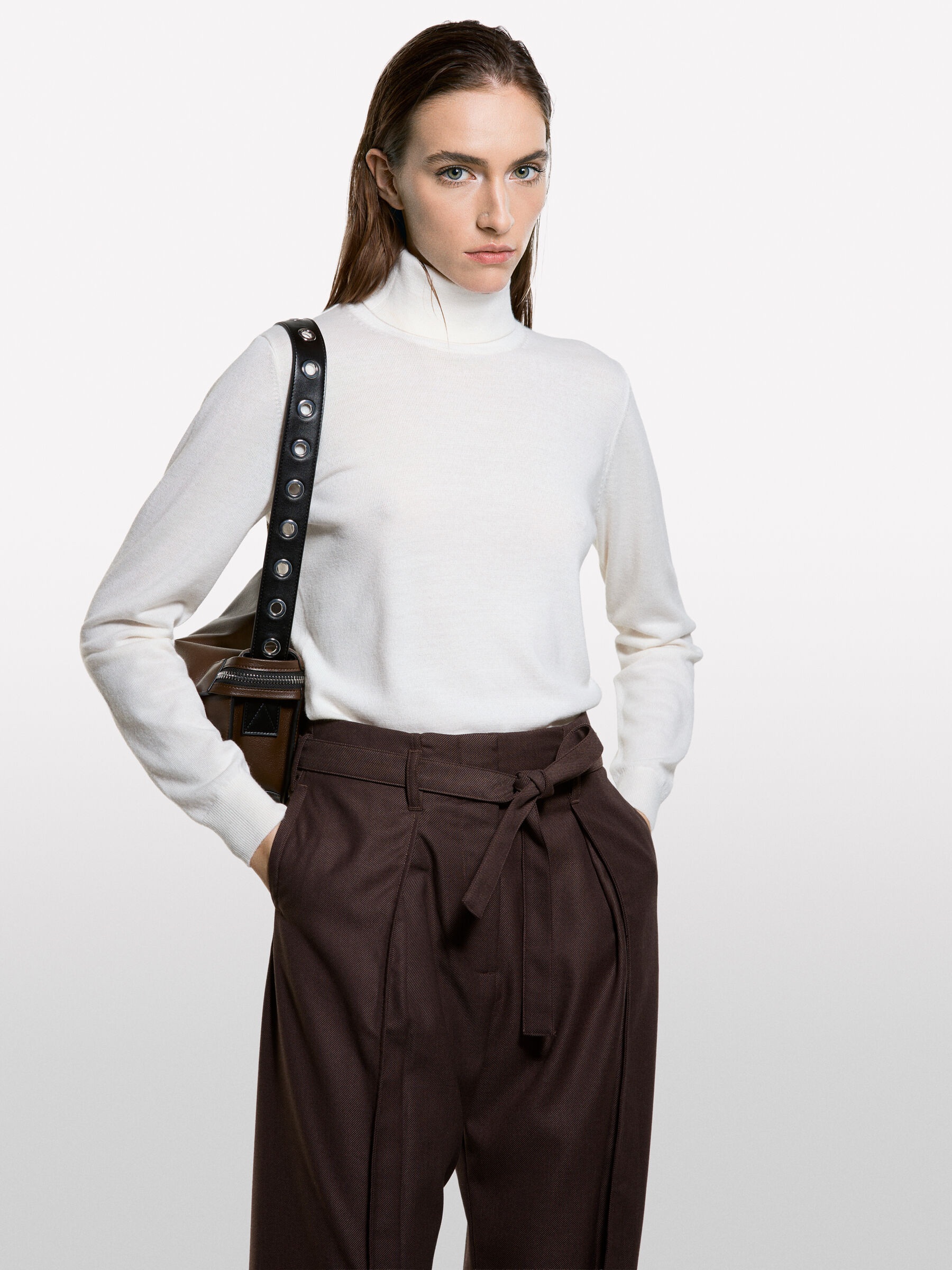 TURTLE NECK SWEATER Femme image number null