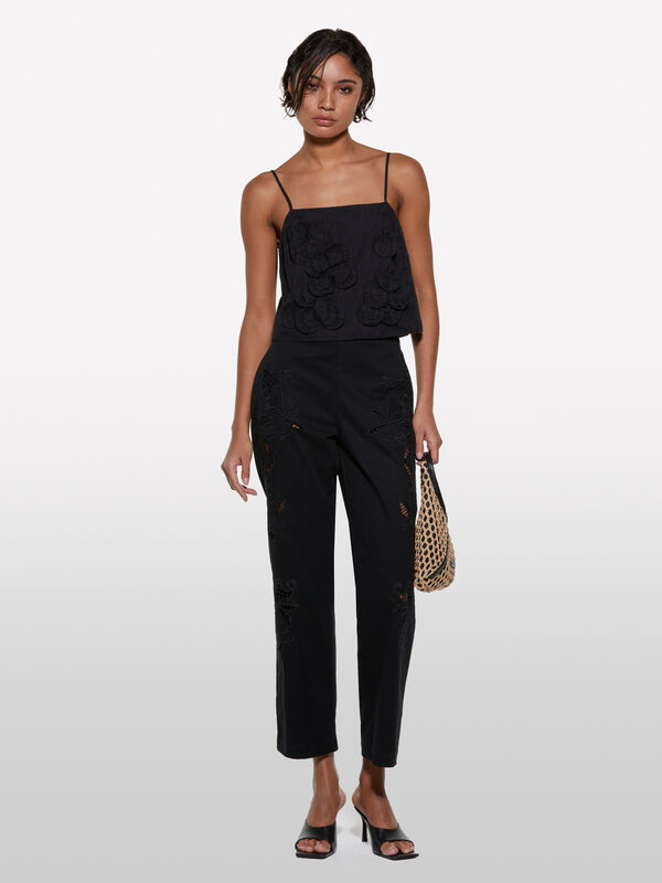 Pantalon noir avec broderie - pantalons regular pour femme | Sisley