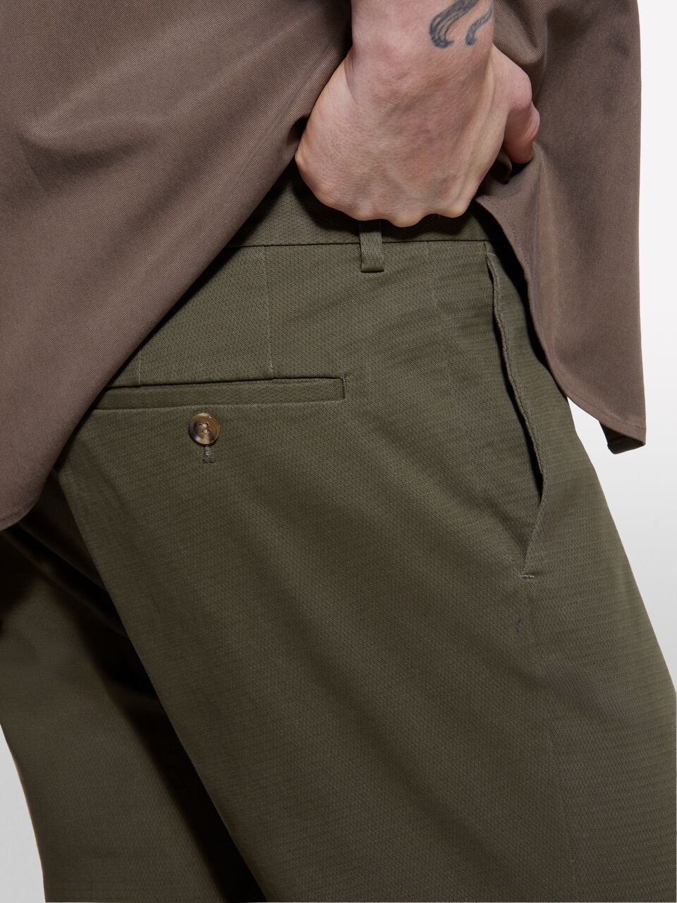 TROUSERS Homme image number null