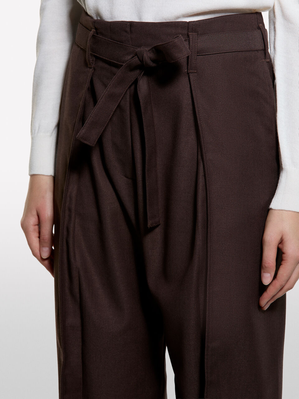 TROUSERS Femme image number null