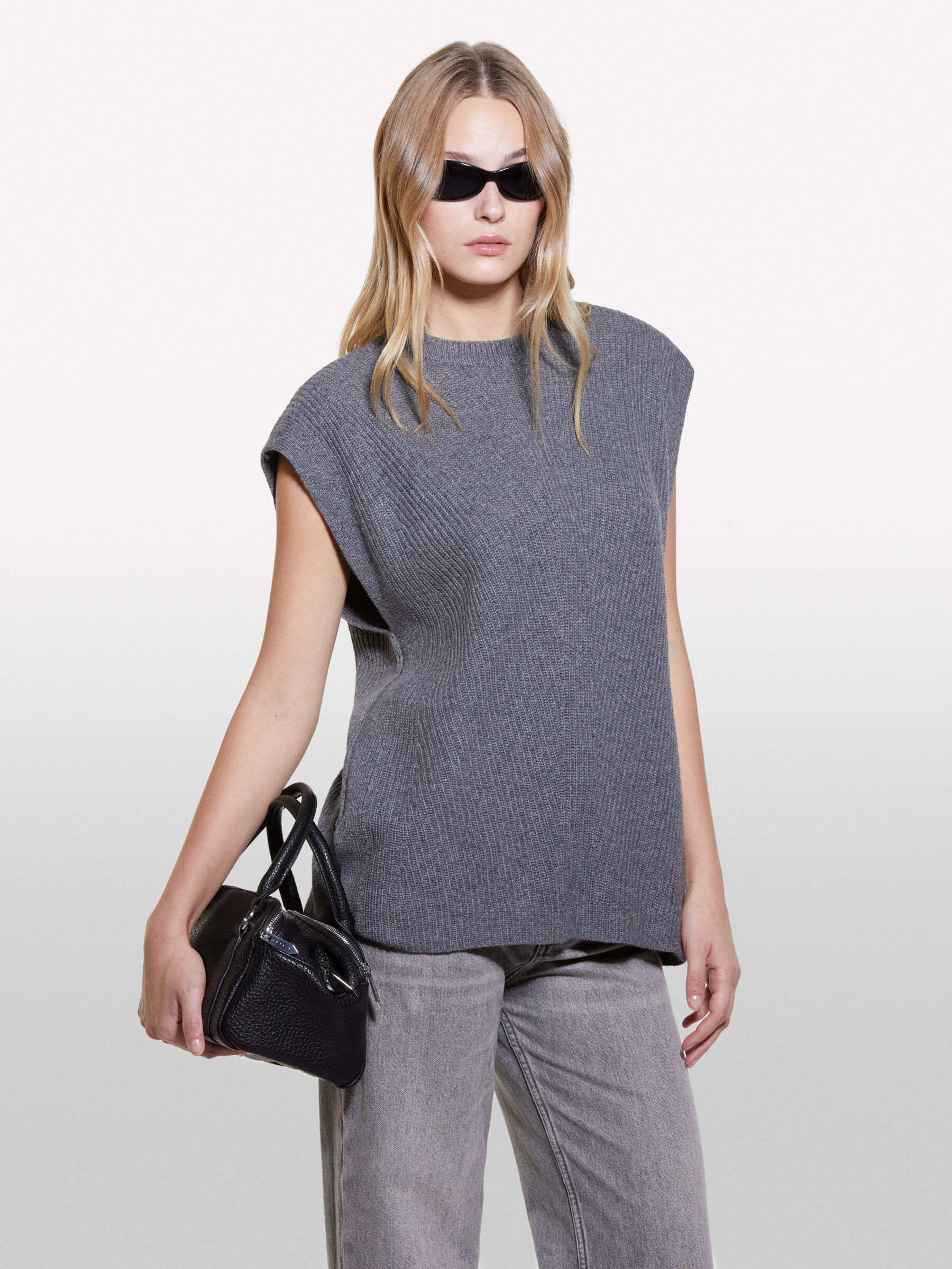 TURTLE NECK SWEATER Femme image number null