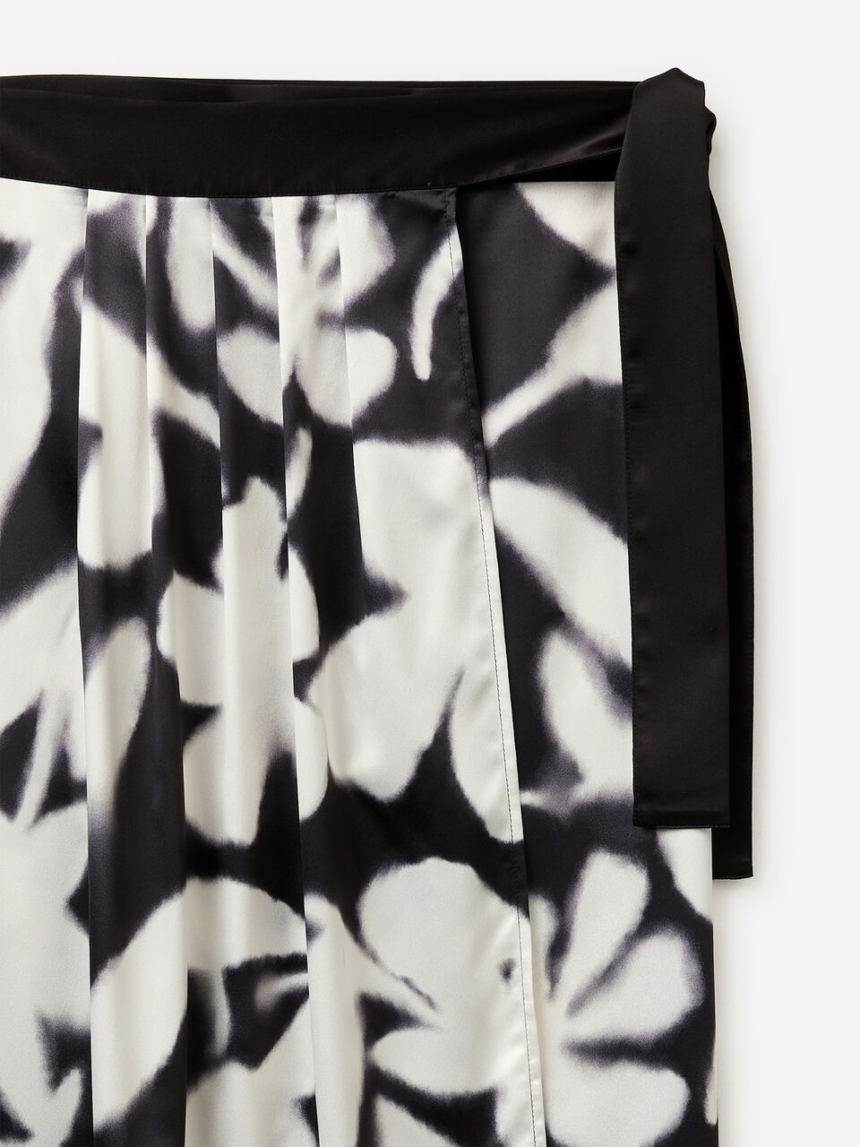 PAREO - SHAWLS Femme image number null