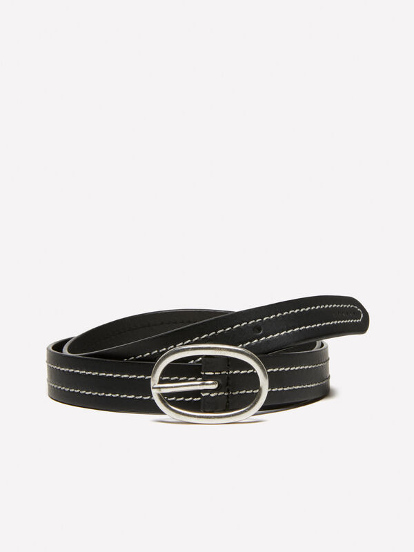 Ceinture en cuir noir avec surpiqûres - ceintures pour femme | Sisley