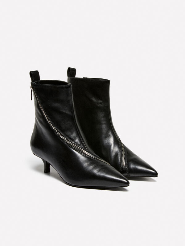 Leather ankle boots with zip - bottes et bottines pour femme | Sisley