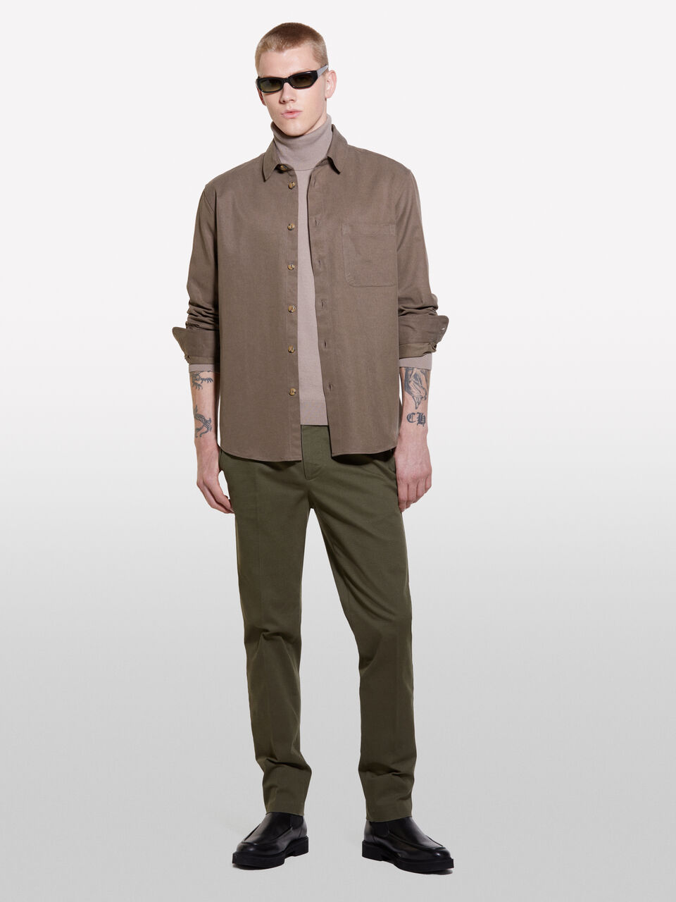 TROUSERS Homme image number null