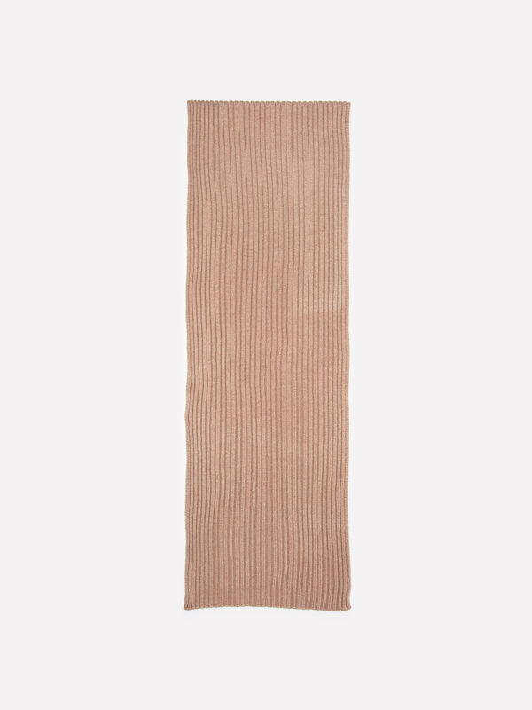 Écharpe tricotée beige foncé Écharpe tricotée beige foncé - écharpes et foulards pour homme | Sisley