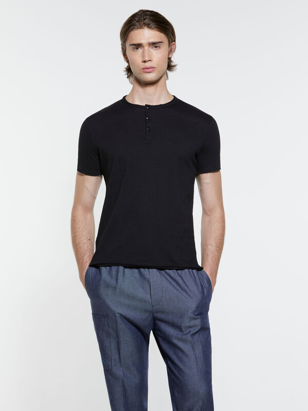 T-shirt noir à col tunisien - t-shirts à manches courtes pour homme | Sisley