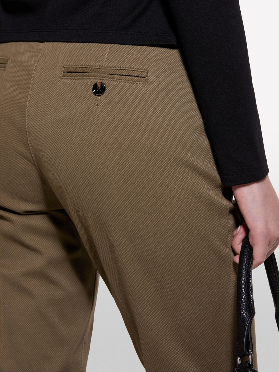 TROUSERS Femme image number null