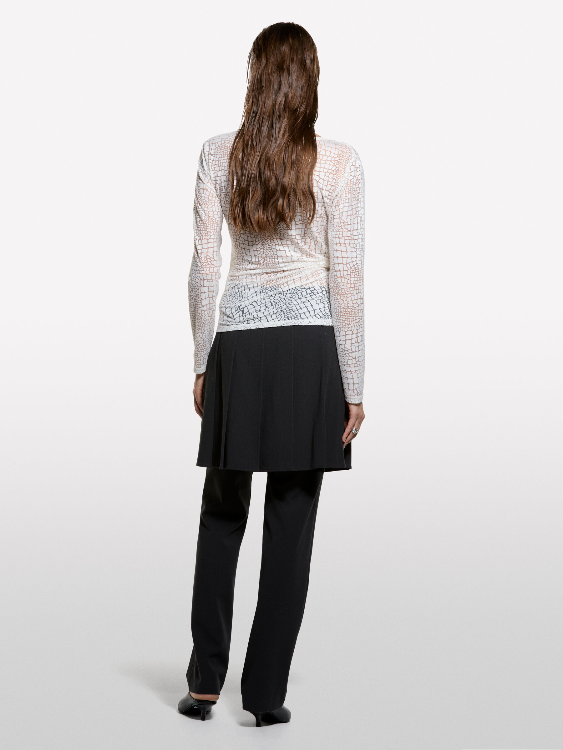 V NECK SWEATER L/S Femme image number null