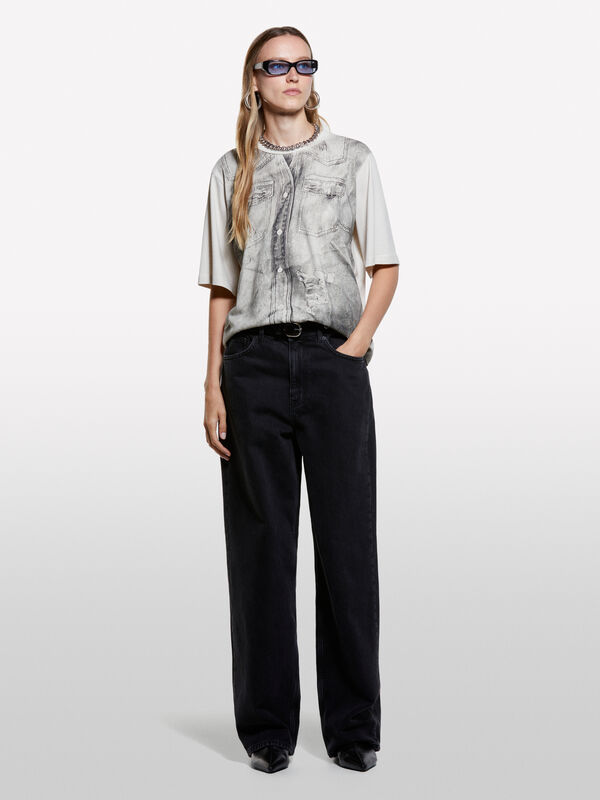 T-shirt gris tourterelle avec imprimé effet denim T-shirt gris tourterelle avec imprimé effet denim - t-shirts à manches courtes pour femme | Sisley