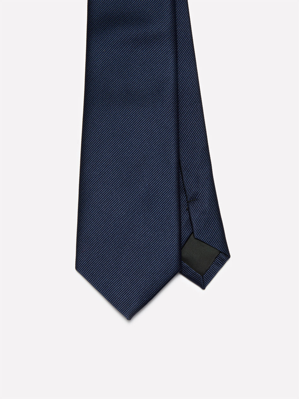 TIE Homme image number null