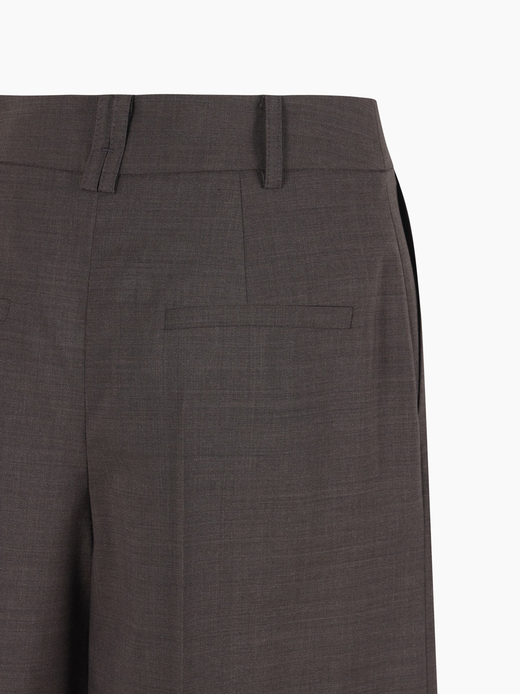 BERMUDA Femme image number null